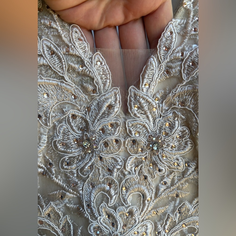 NWT LENOVIA wedding Gown dress mob mog champagne Cream Gold formal Lace M / L - Picture 6 of 17